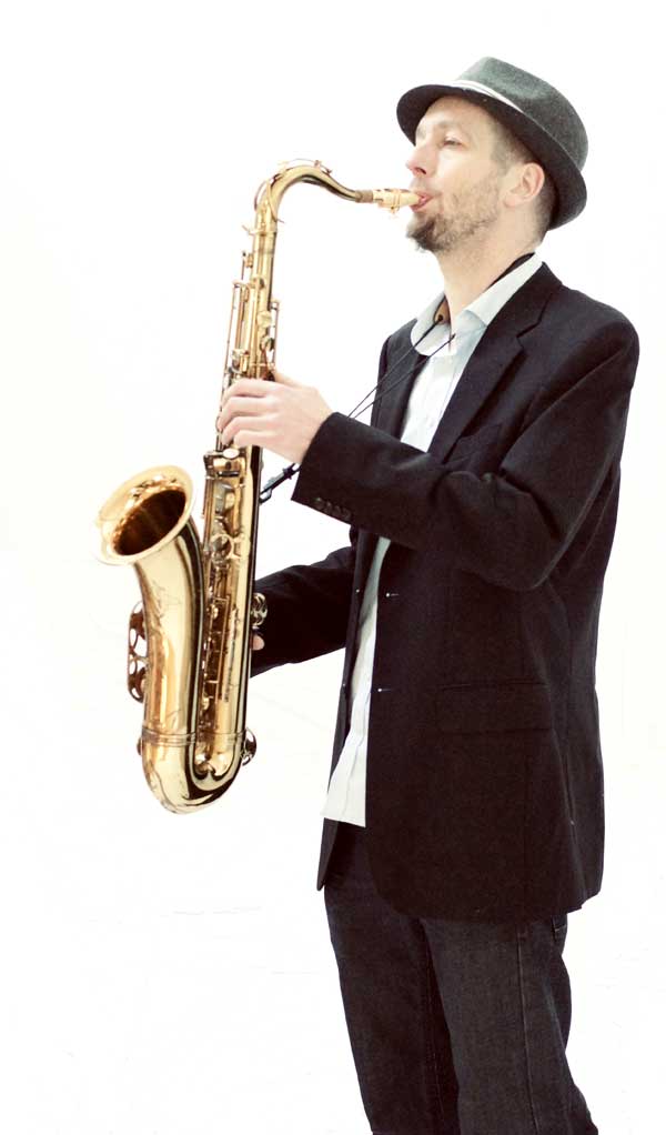 LoungeSax - Jakob Elvstrøm spiller saxofon til reception